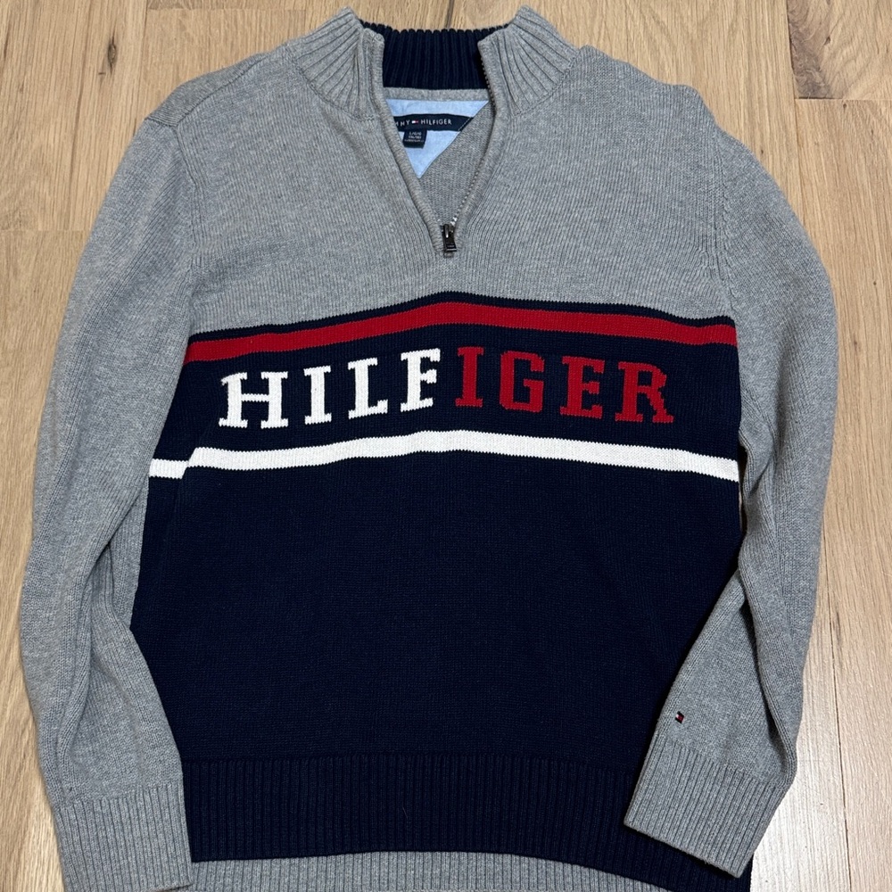 Tommy Hilfiger Men's Gray and Navy Zip-Up Sweater